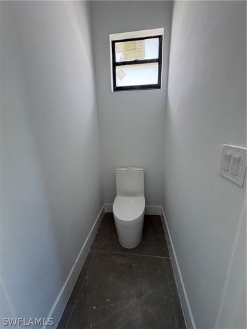 6186 Everglades BLVD N, Naples, FL 34120