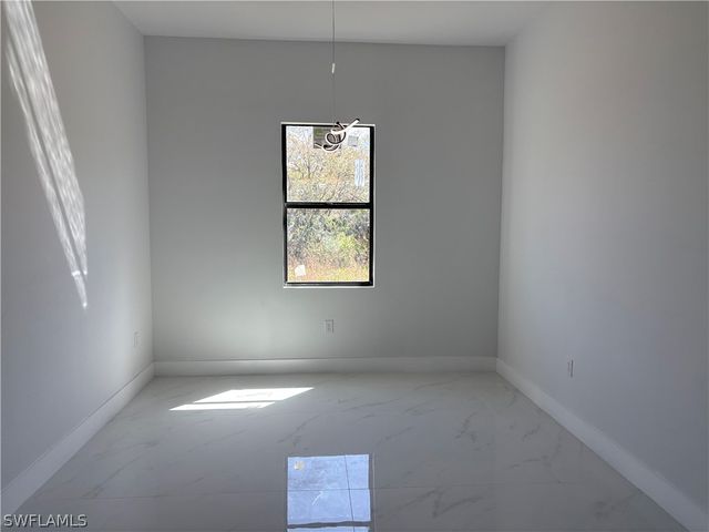 6186 Everglades BLVD N, Naples, FL 34120