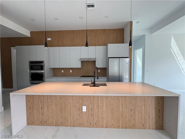 6186 Everglades BLVD N, Naples, FL 34120