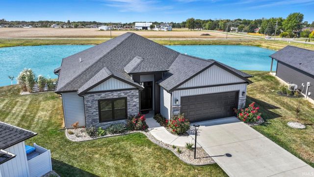 10144 Buckshire Court, New Haven, IN 46774