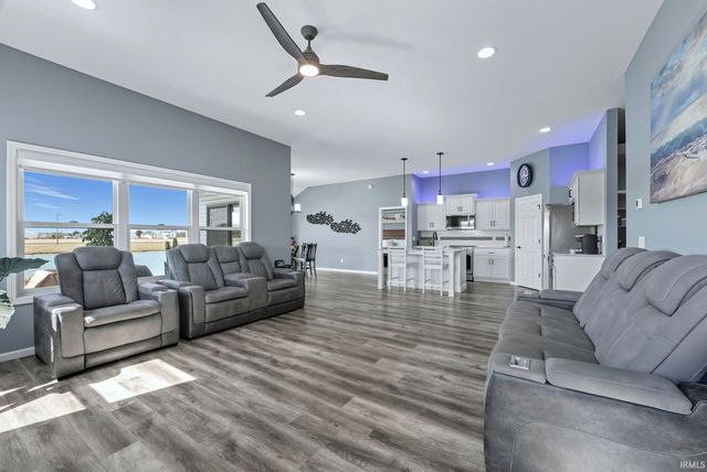 10144 Buckshire Court, New Haven, IN 46774