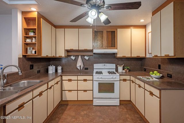 872 ALCALA Drive, St. Augustine, FL 32086