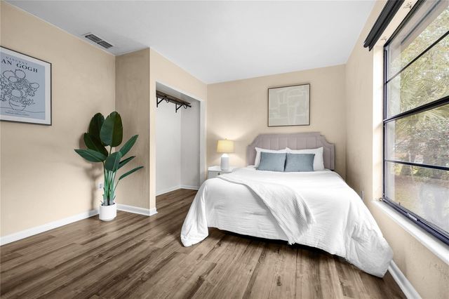 2715 NW 44TH PLACE, Gainesville, FL 32605