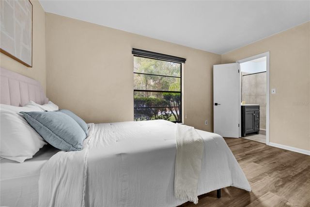 2715 NW 44TH PLACE, Gainesville, FL 32605