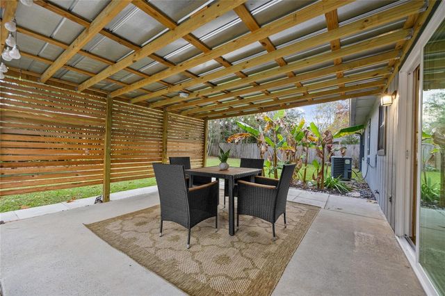 2715 NW 44TH PLACE, Gainesville, FL 32605