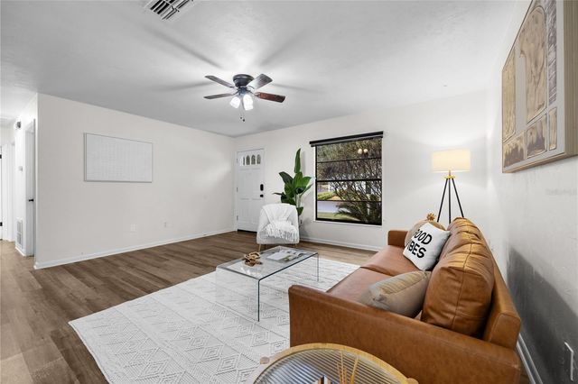 2715 NW 44TH PLACE, Gainesville, FL 32605