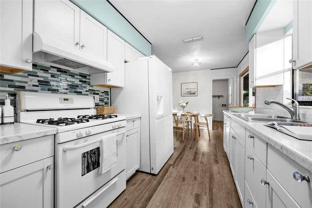 2715 NW 44TH PLACE, Gainesville, FL 32605