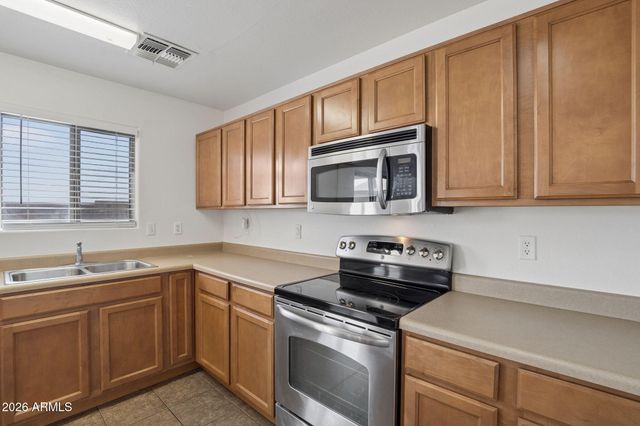 1885 E OMEGA Drive, San Tan Valley, AZ 85143