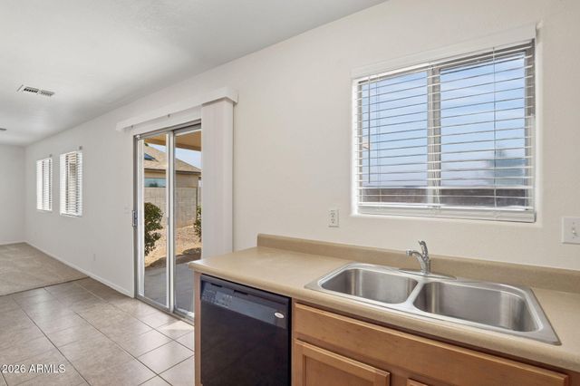 1885 E OMEGA Drive, San Tan Valley, AZ 85143