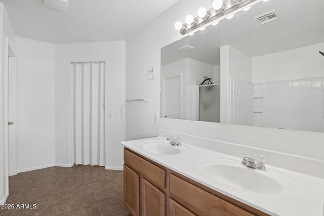 1885 E OMEGA Drive, San Tan Valley, AZ 85143