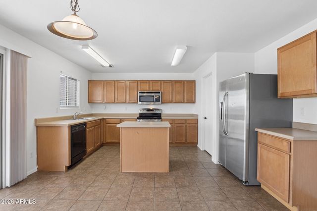 1885 E OMEGA Drive, San Tan Valley, AZ 85143