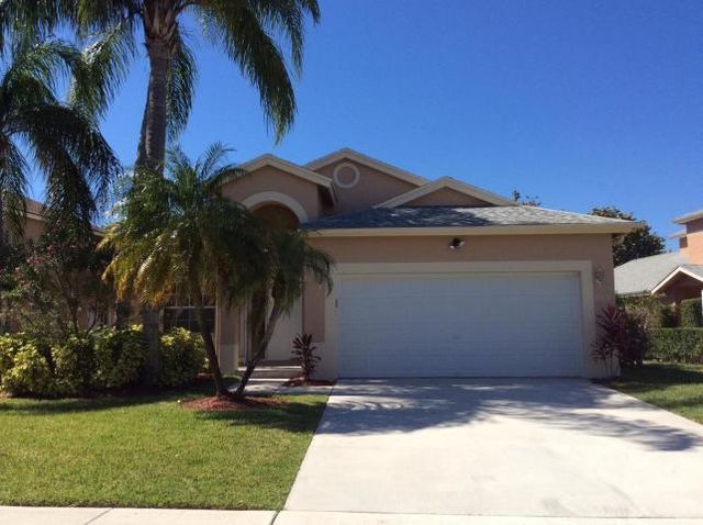 6365 Lansdowne Circle, Boynton Beach, FL 33472