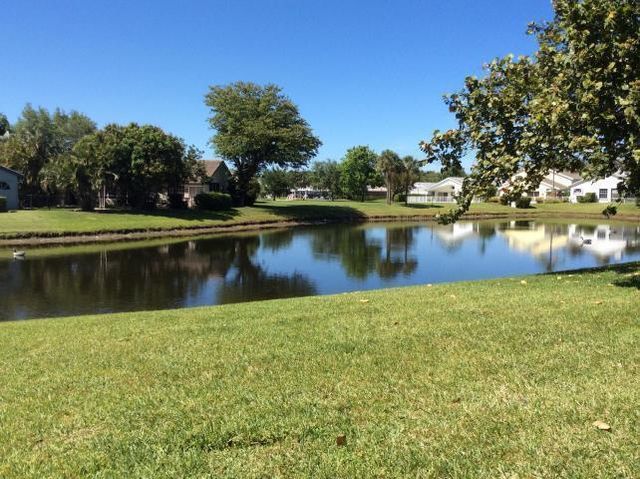 6365 Lansdowne Circle, Boynton Beach, FL 33472