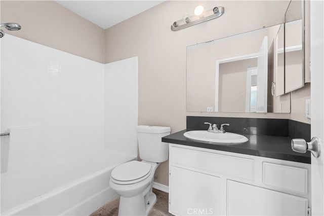 105 S Lamarr, Rialto, CA 92376