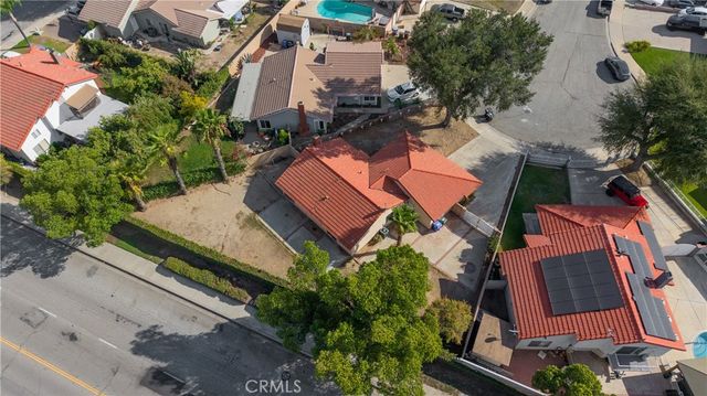 105 S Lamarr, Rialto, CA 92376