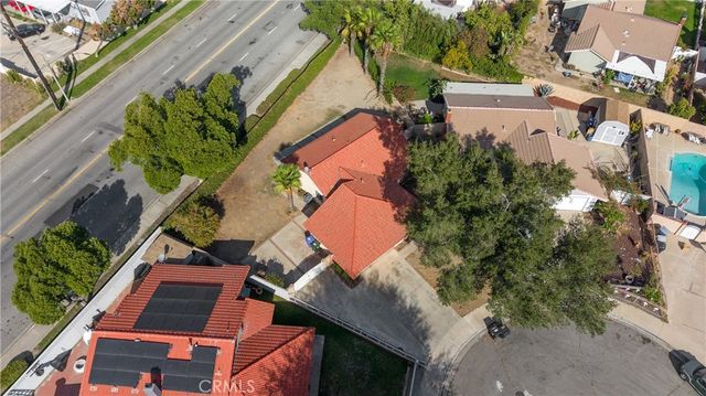 105 S Lamarr, Rialto, CA 92376