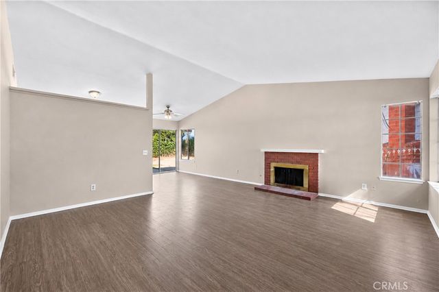 105 S Lamarr, Rialto, CA 92376