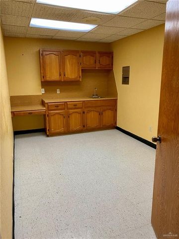 1412 E 8th Street, Weslaco, TX 78596