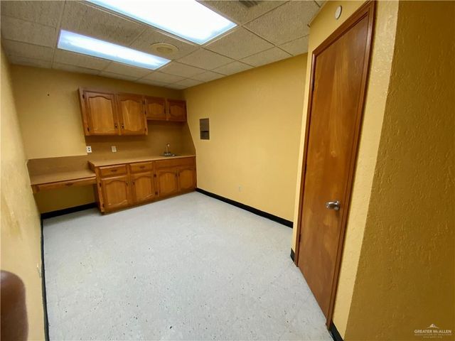 1412 E 8th Street, Weslaco, TX 78596