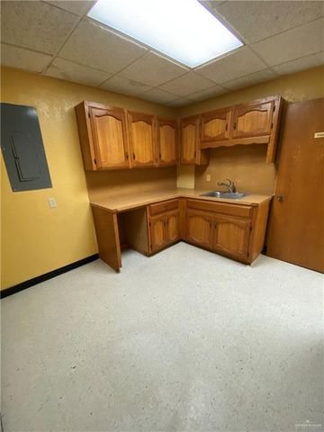 1412 E 8th Street, Weslaco, TX 78596