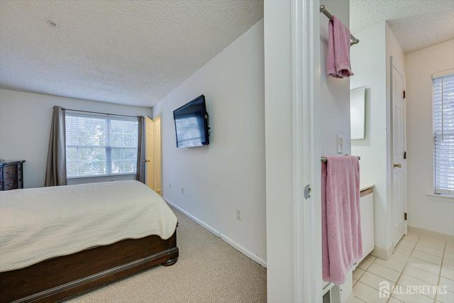 150 Prestwick Way, Edison, NJ 08820