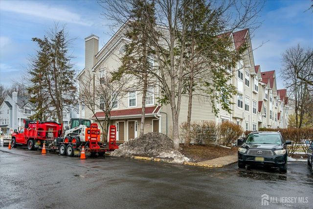 150 Prestwick Way, Edison, NJ 08820