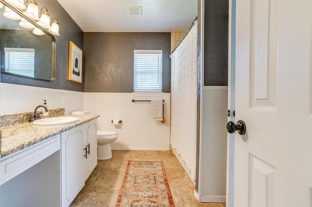 2212 Ridge Lane, Grapevine, TX 76051