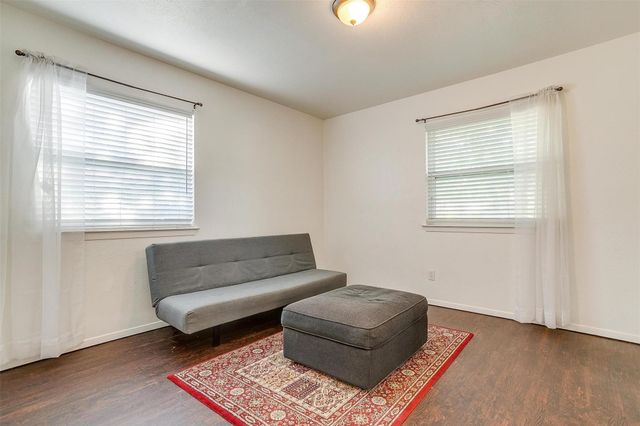 2212 Ridge Lane, Grapevine, TX 76051