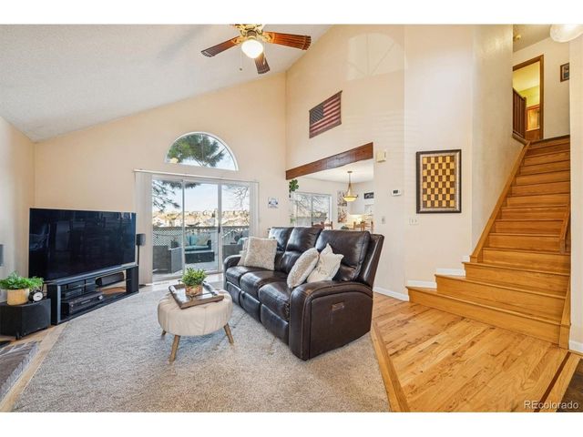 7752 Halleys Dr, Littleton, CO 80125