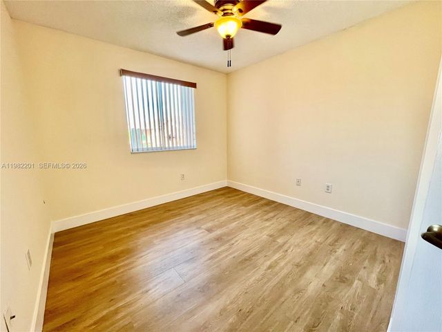 4681 NW 9th St 211, Miami, FL 33126