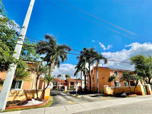 4681 NW 9th St 211, Miami, FL 33126