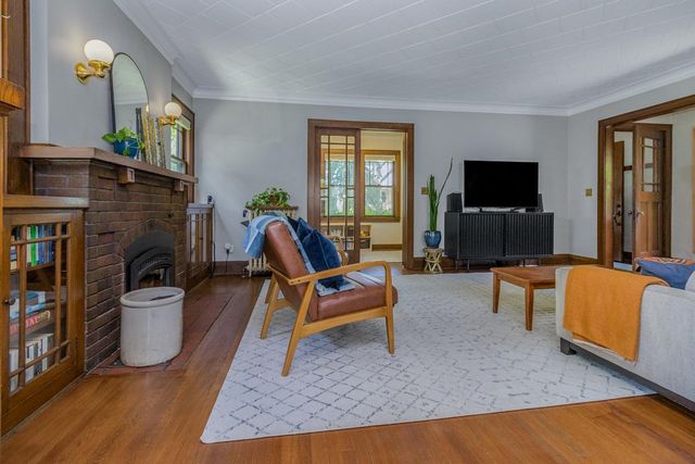2028 Princeton Avenue, Saint Paul, MN 55105