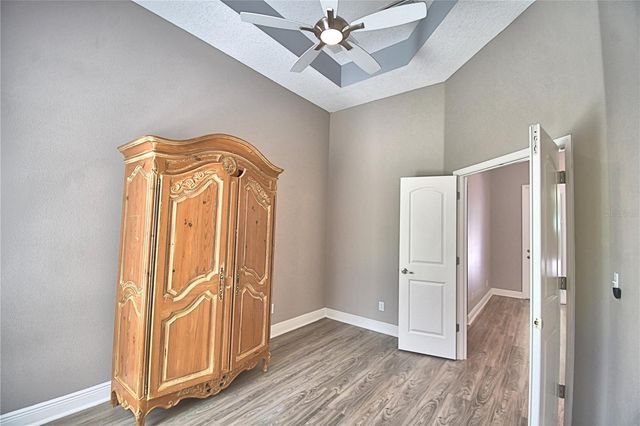 6711 REDWING ROAD, Groveland, FL 34736