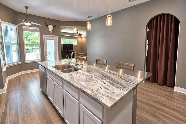 6711 REDWING ROAD, Groveland, FL 34736