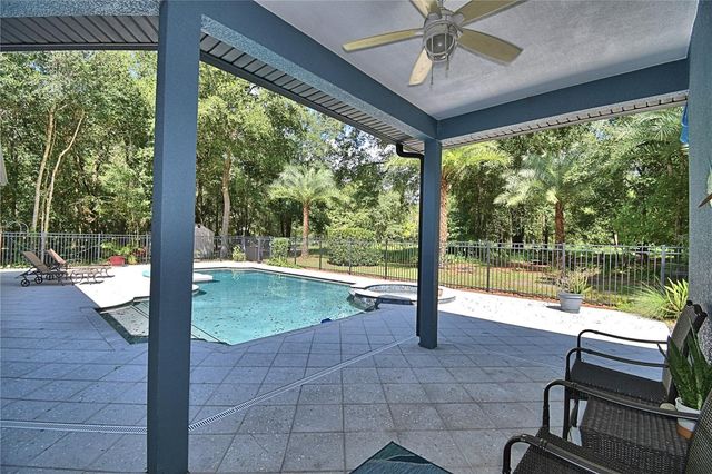 6711 REDWING ROAD, Groveland, FL 34736