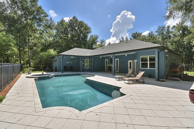 6711 REDWING ROAD, Groveland, FL 34736