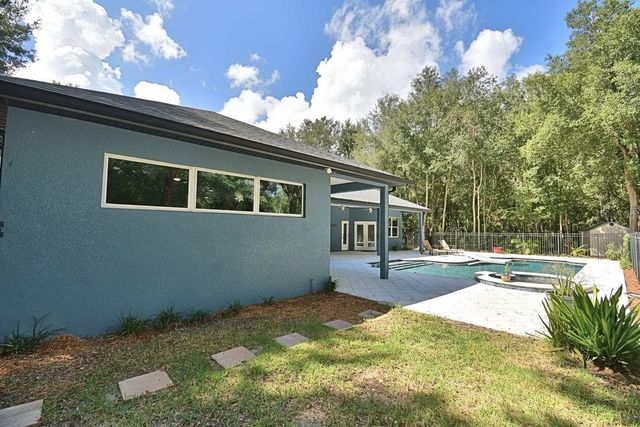 6711 REDWING ROAD, Groveland, FL 34736