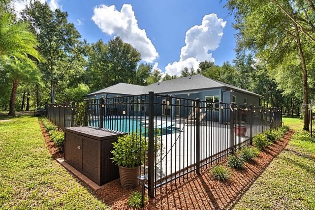 6711 REDWING ROAD, Groveland, FL 34736