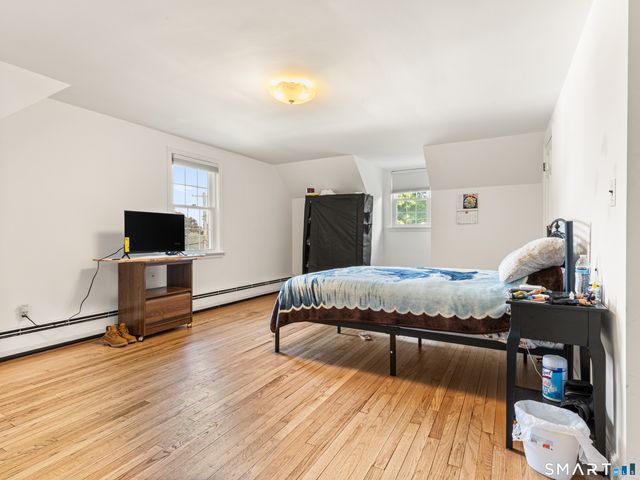 15 Ezra Road, Danbury, CT 06811