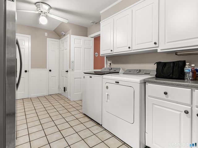 15 Ezra Road, Danbury, CT 06811