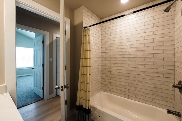 108 Sandy Oak LOOP A, Bastrop, TX 78602