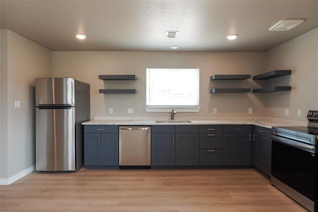 108 Sandy Oak LOOP A, Bastrop, TX 78602