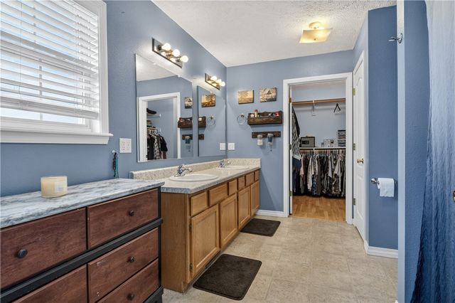 1312 Hank Boulevard, Berryville, AR 72616