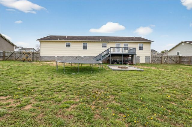 1312 Hank Boulevard, Berryville, AR 72616