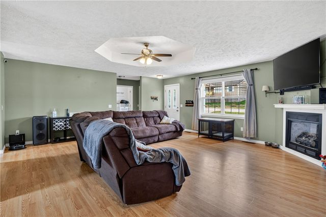 1312 Hank Boulevard, Berryville, AR 72616