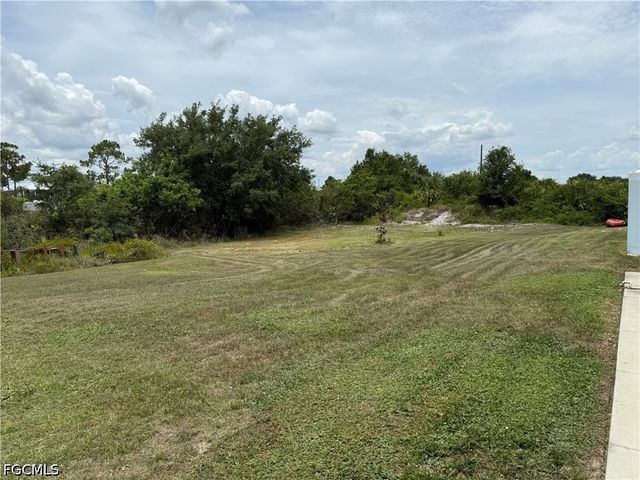 6001 Ida AVE N, Lehigh Acres, FL 33971