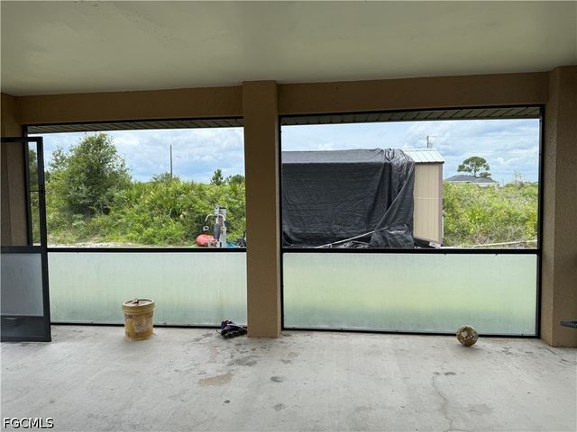 6001 Ida AVE N, Lehigh Acres, FL 33971