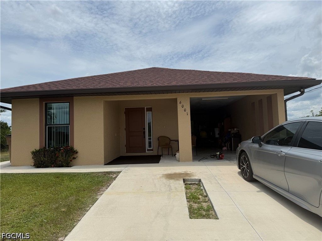 6001 Ida AVE N, Lehigh Acres, FL 33971