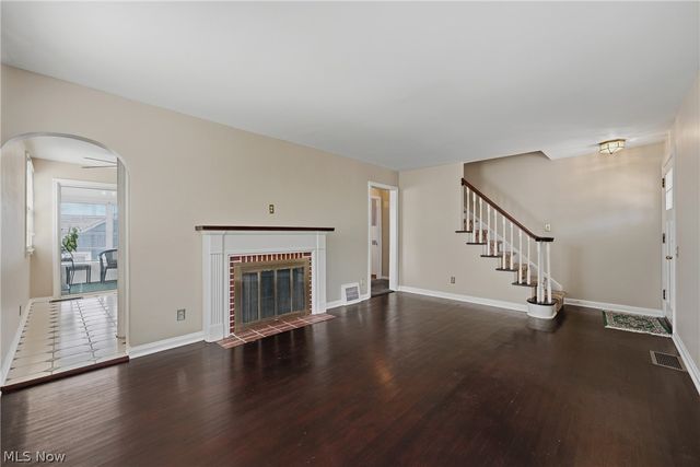 105 Donner Avenue NW, North Canton, OH 44720