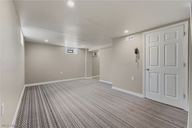 105 Donner Avenue NW, North Canton, OH 44720